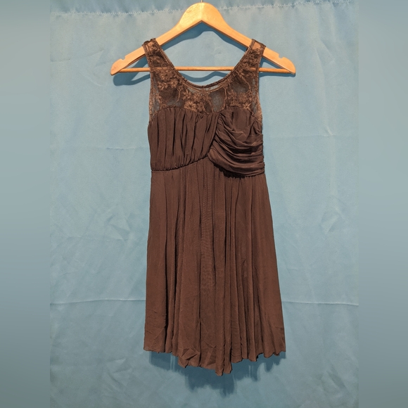 Dance dress - Picture 1 of 3